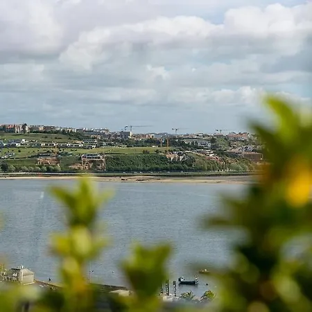 דירה Guestready - Luxury Vacation With River View פורטו